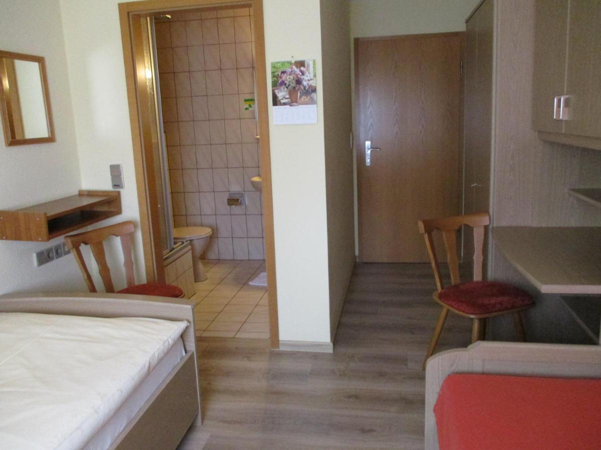Pension "Zum Schwan" Muhr am See Екстериор снимка